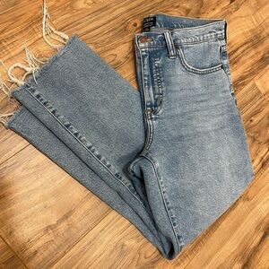 J Crew Essential Straight Jeans Size 29